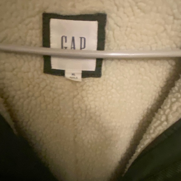 GAP Sherpa lined fishtail parka - Picture 3 of 3